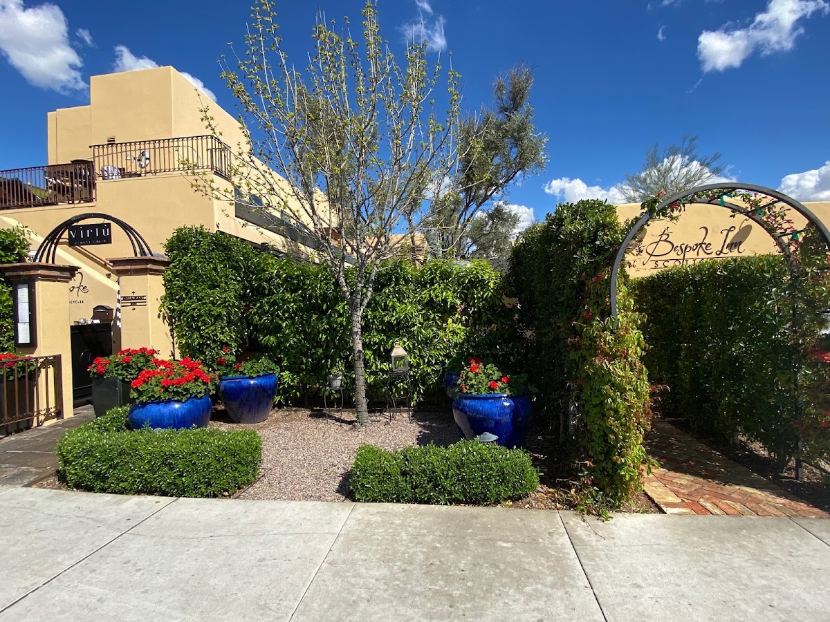 Bespoke Inn, Cafe & Bicycles, dog-friendly hotel in Scottsdale