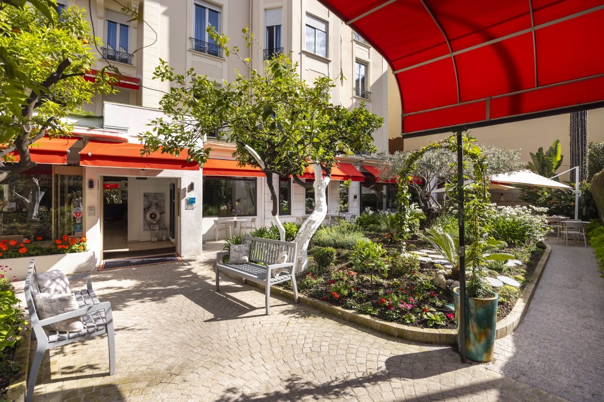 Best Western Plus Hotel Brice Garden, dog-friendly hotel in Nice