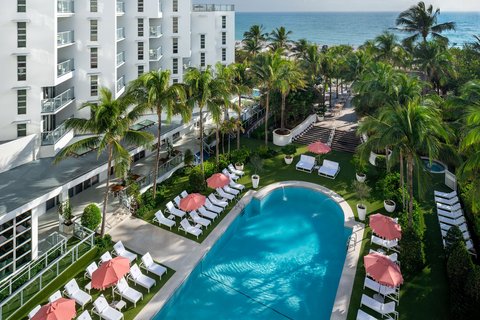 Cadillac Hotel and Beach Club, dog-friendly hotel in Miami Beach