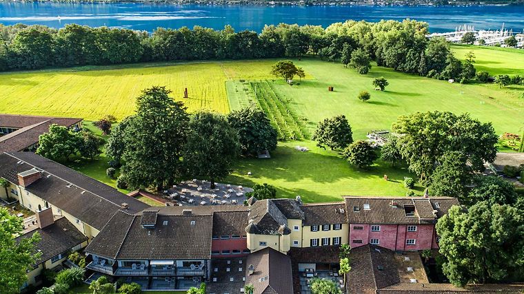 Castello del Sole Beach Resort & SPA, dog-friendly hotel in Lake Maggiore
