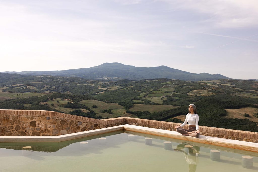 Castello di Velona Resort, Thermal SPA & Winery, dog-friendly hotel in Siena and the Val d'Orcia
