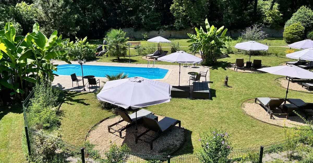 Château de Challanges, dog-friendly hotel in Burgundy