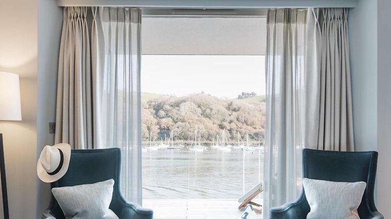 Dart Marina, dog-friendly hotel in Devon