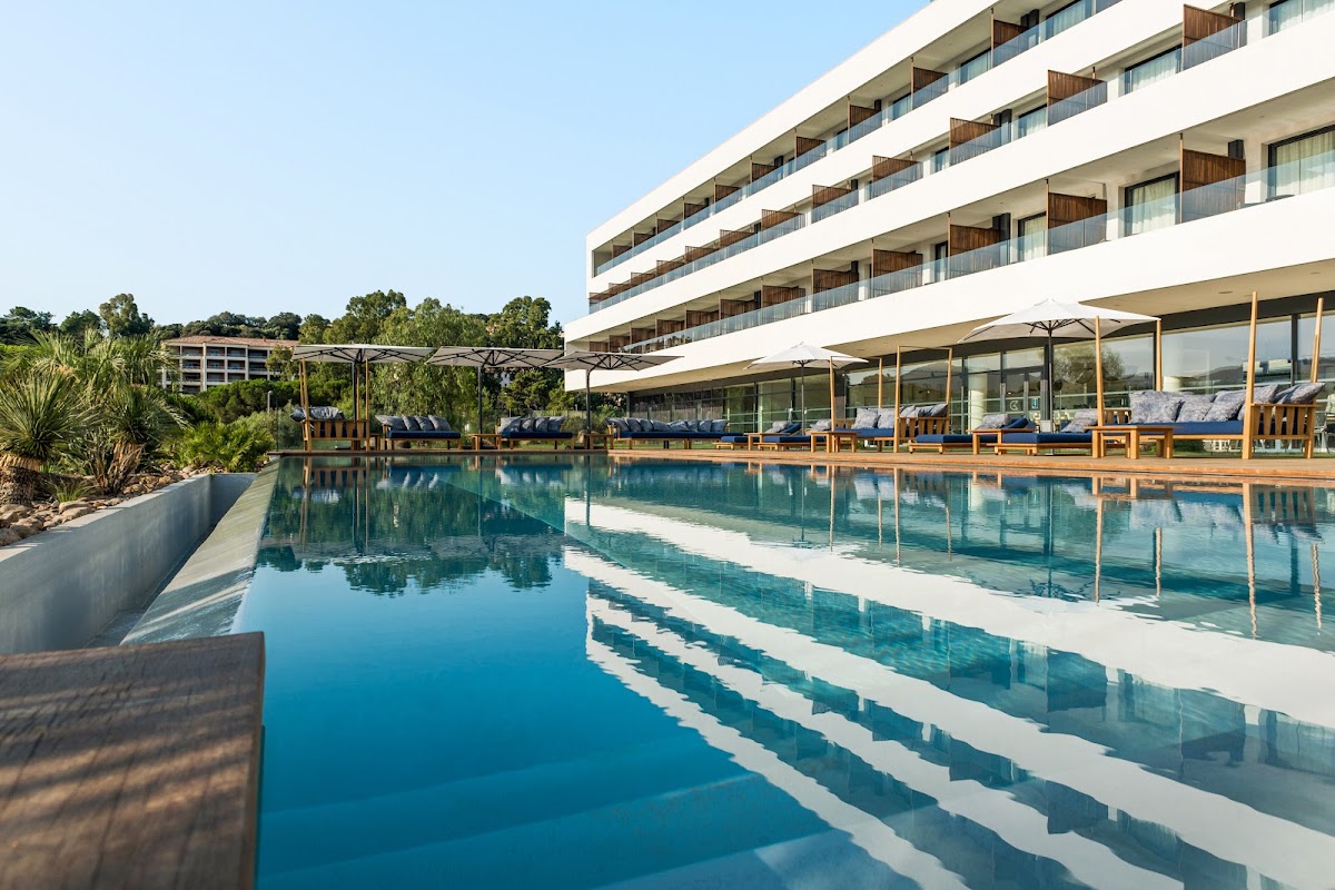 Golden Tulip Porto-Vecchio, dog-friendly hotel in Corsica