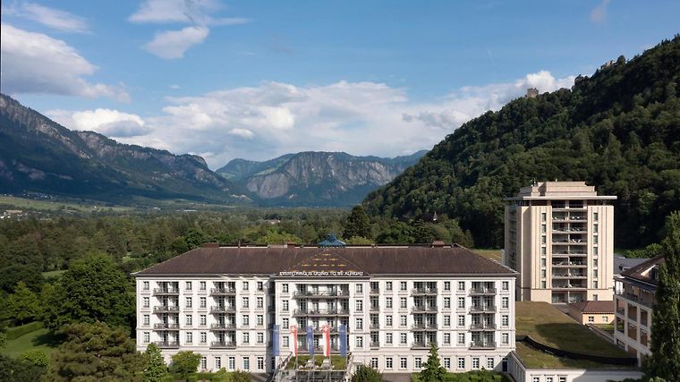 Grand Resort Bad Ragaz, dog-friendly hotel in Graubunden