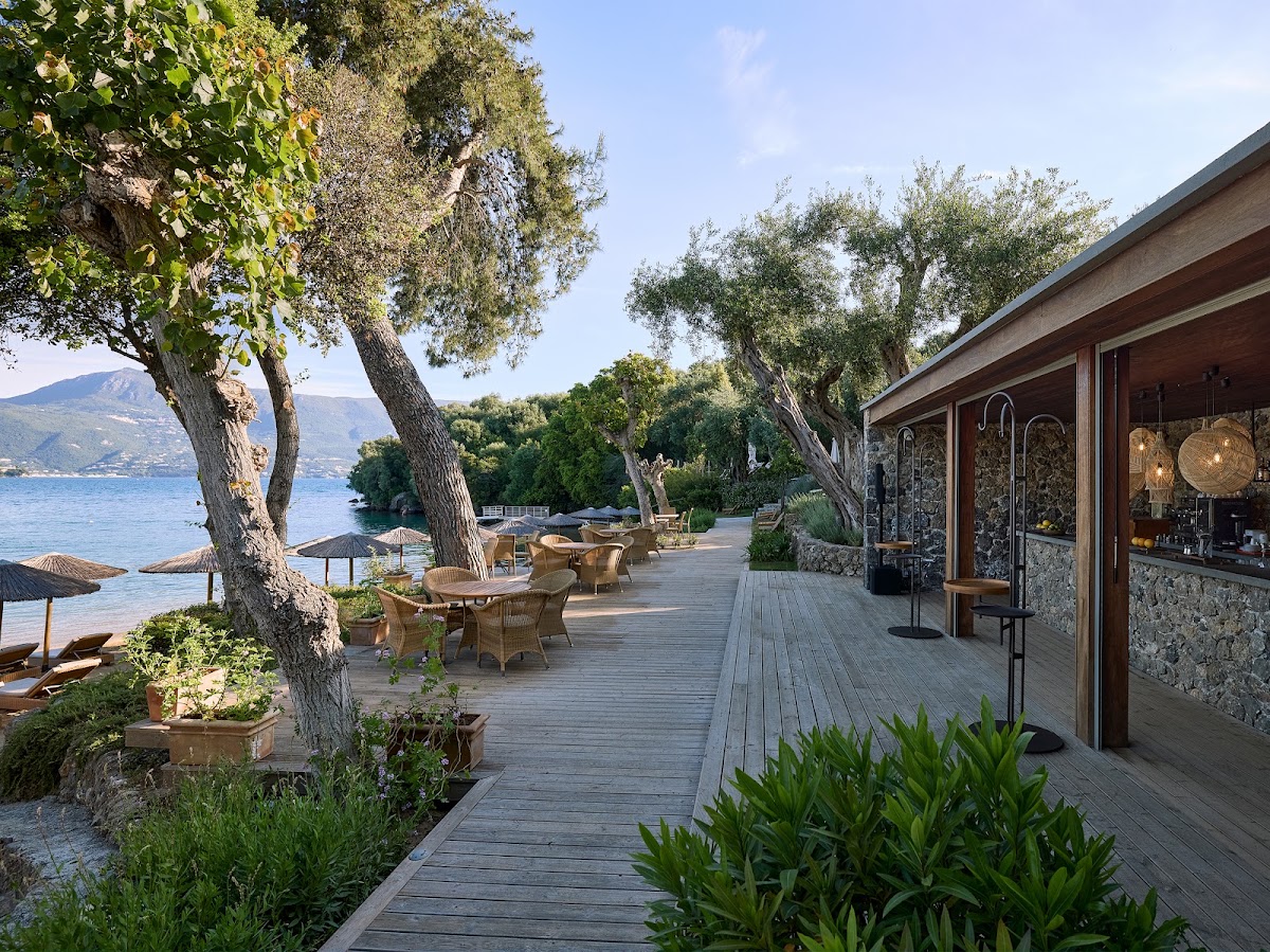 Grecotel Eva Palace, dog-friendly hotel in Corfu