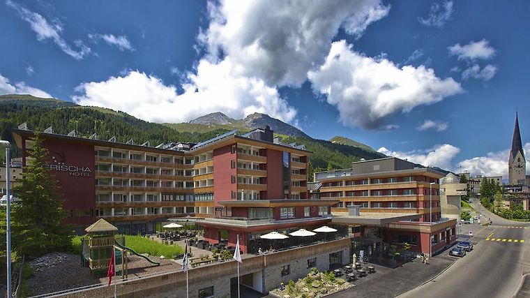 Grischa - DAS Hotel Davos, dog-friendly hotel in Graubunden