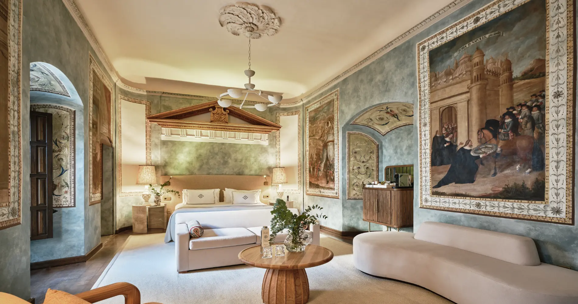 Hospes Palacio del Bailío, dog-friendly hotel in Granada and Córdoba