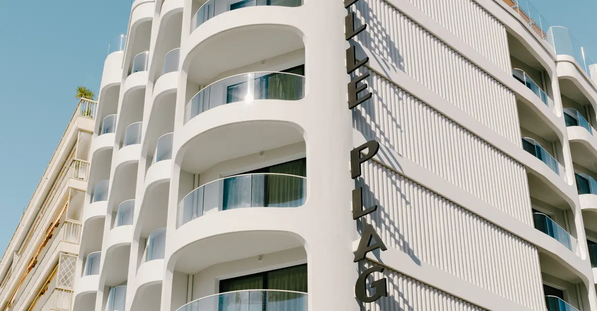 Hôtel & Spa Belle Plage, dog-friendly hotel in Cannes