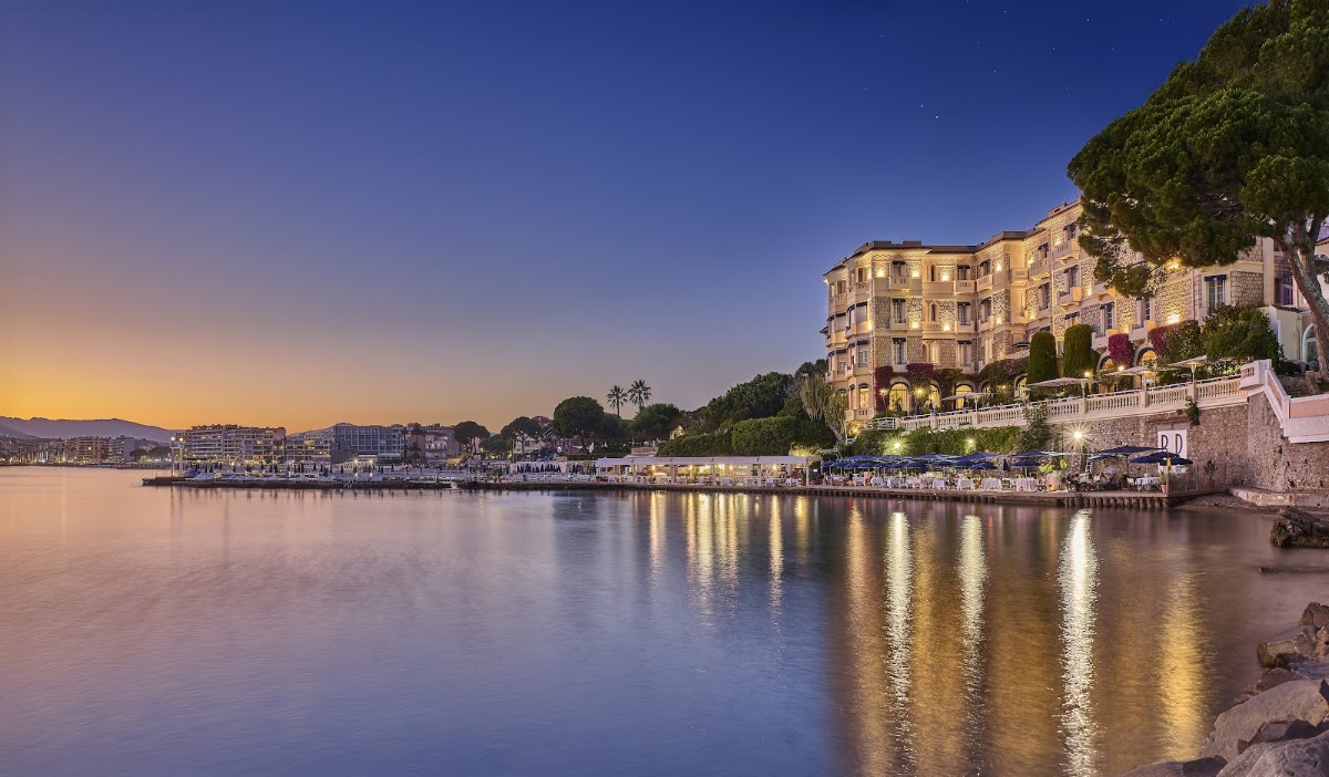 Hôtel Belles Rives, dog-friendly hotel in Antibes