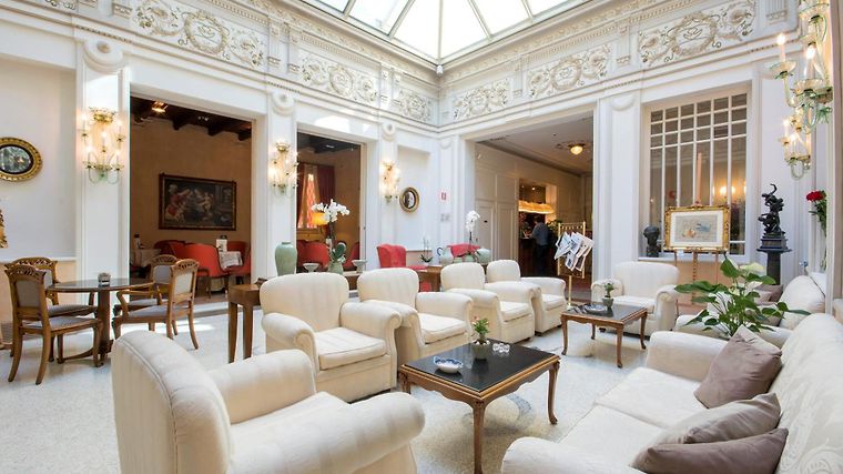 Hotel Corona d'Oro, dog-friendly hotel in Bologna