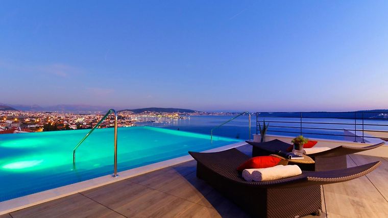 Hotel Ola, dog-friendly hotel in Split