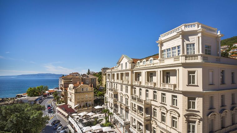 Hotel Palace Bellevue, dog-friendly hotel in Istria