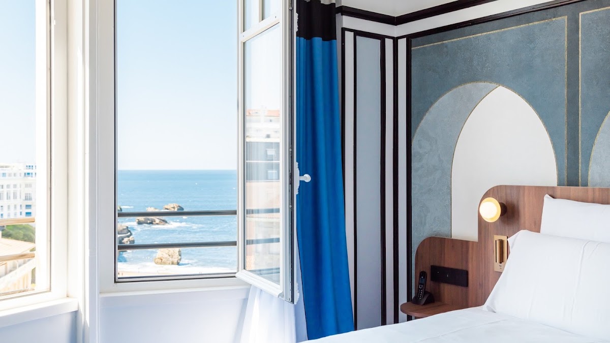 Hôtel Plaza Biarritz Plage, Handwritten Collection, dog-friendly hotel in Biarritz