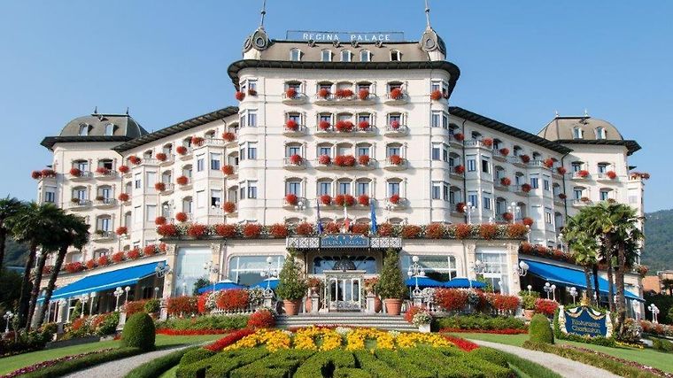 Hotel Regina Palace, dog-friendly hotel in Lake Maggiore