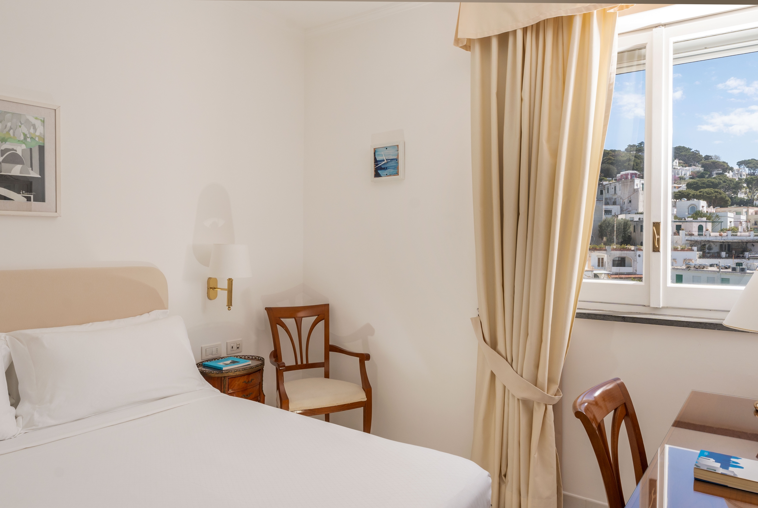 Hotel Syrene, dog-friendly hotel in Capri Ischia and Sorrento