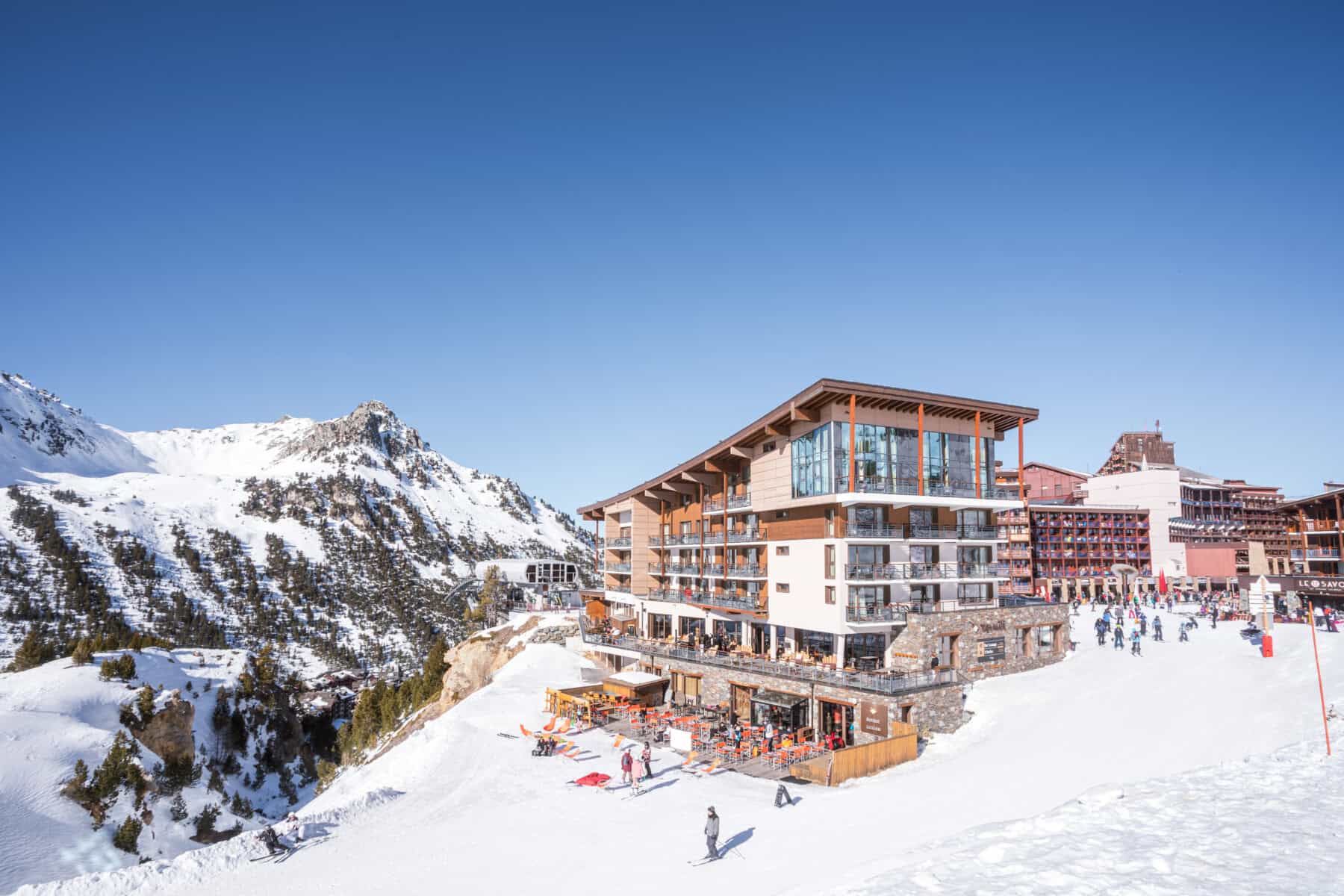Hôtel Taj-I Mah, dog-friendly hotel in Courchevel and the Three Valleys