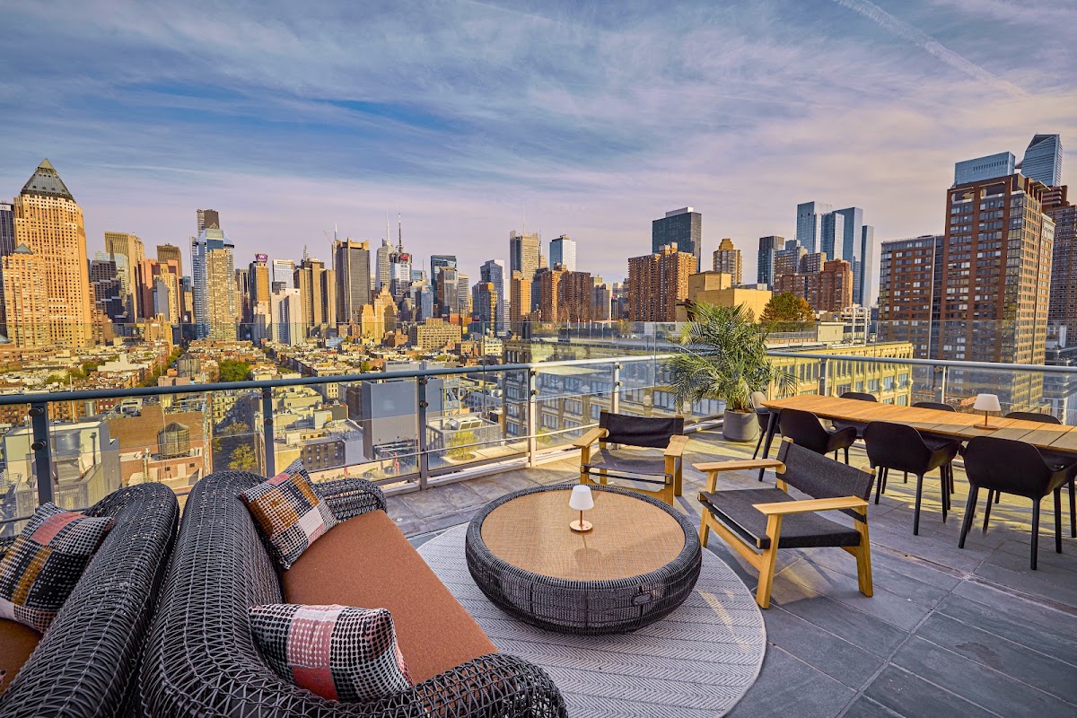 Ink 48 Hotel, dog-friendly hotel in New York