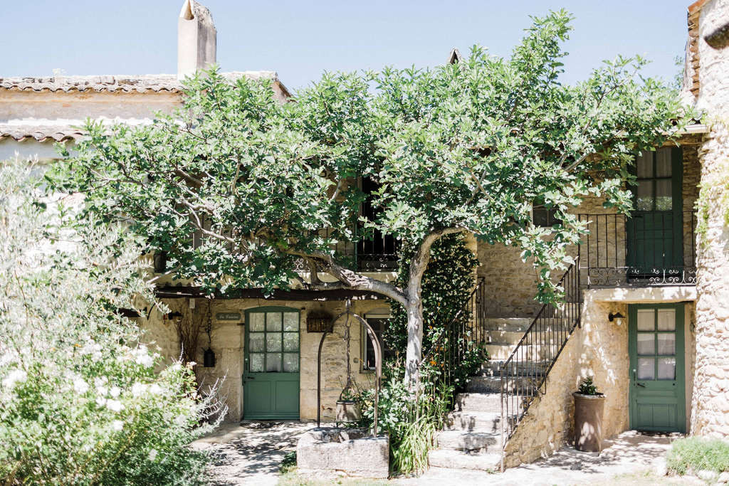 La Ferme de la Huppe, dog-friendly hotel in Luberon and the Alpilles