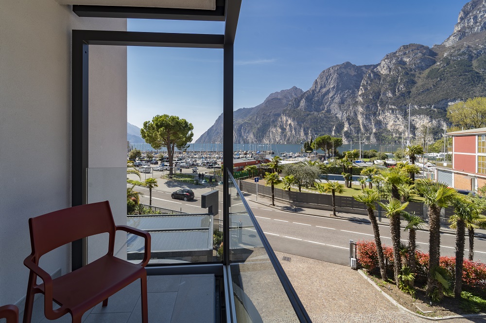 Lake Front Hotel Mirage, dog-friendly hotel in Lake Garda