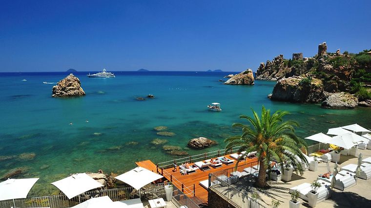 Le Calette Bay, dog-friendly hotel in Palermo and Western Sicily