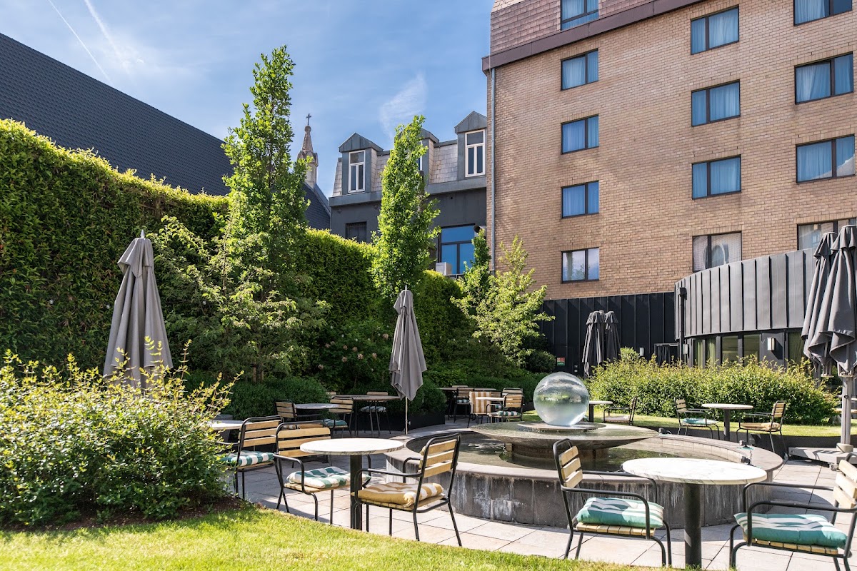 Le Louise Hotel Brussels - MGallery, dog-friendly hotel in brussels