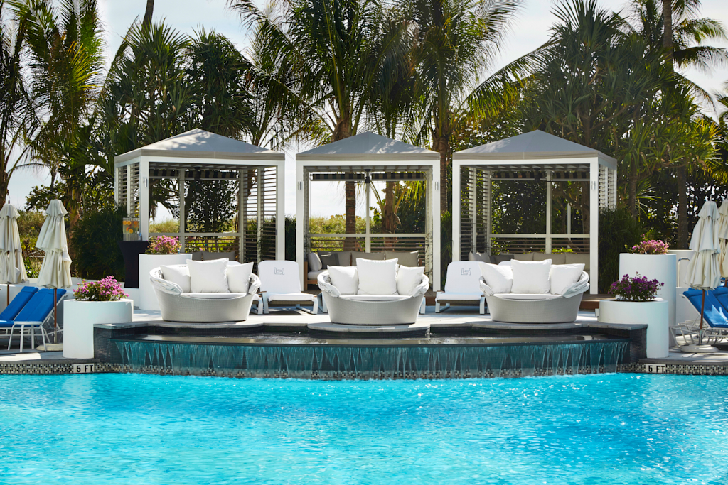 Loews Miami Beach Hotel, dog-friendly hotel in Miami Beach