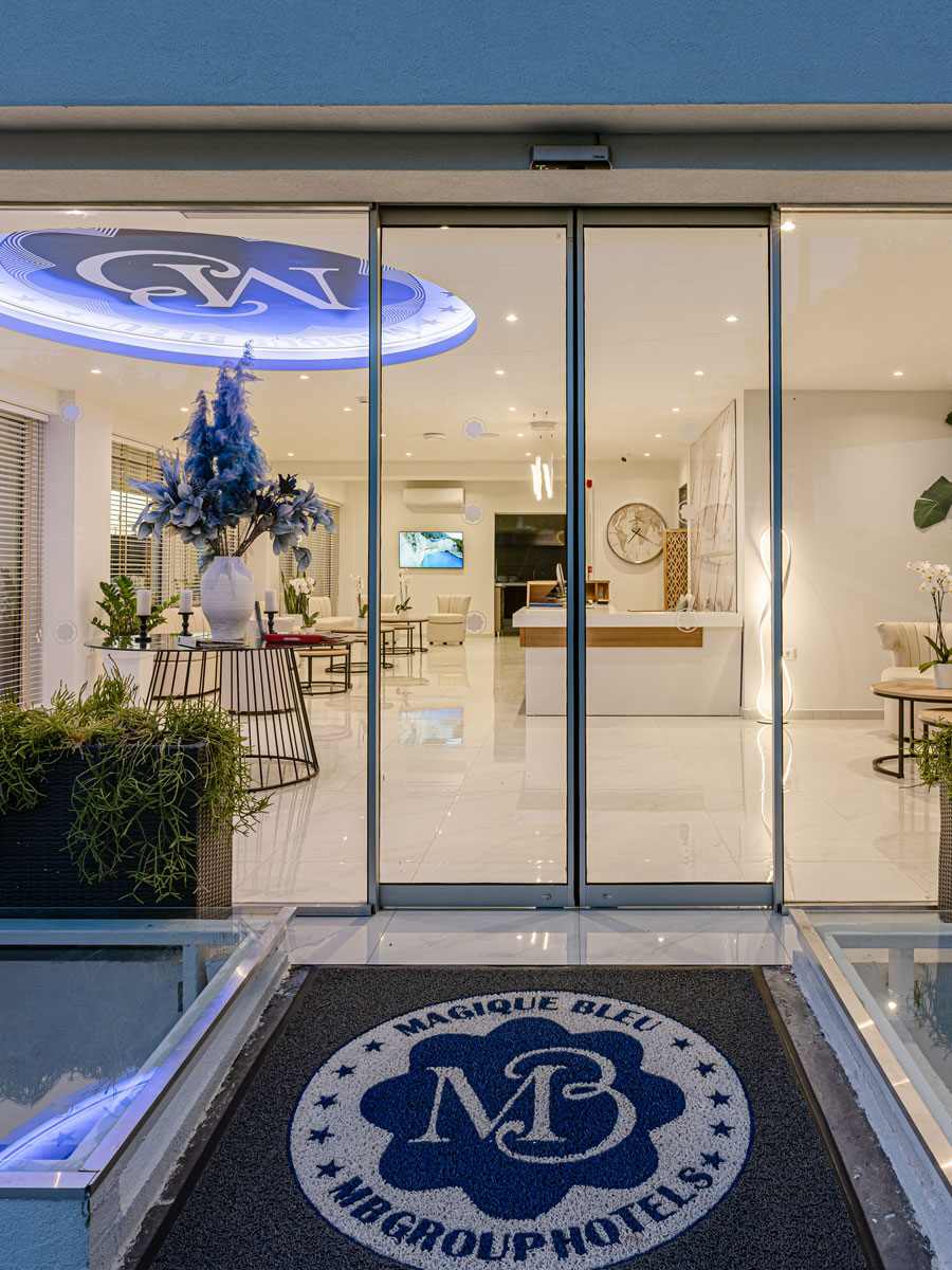 Magique Bleu Suites, dog-friendly hotel in Kefalonia and Zakynthos