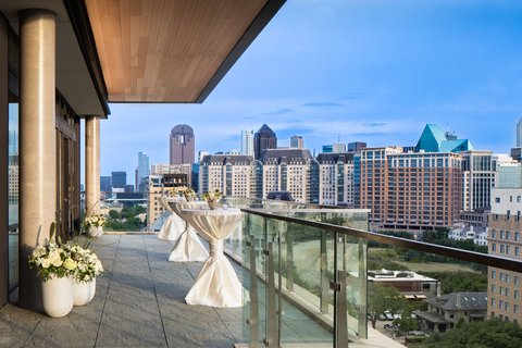 Marriott Dallas Uptown, dog-friendly hotel in Dallas