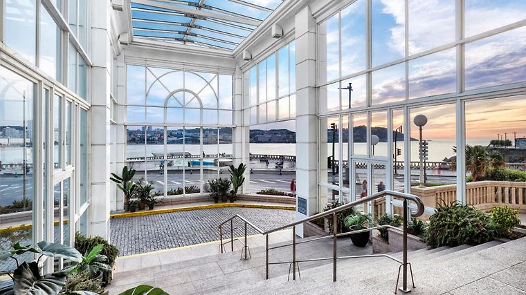 Meliá María Pita, dog-friendly hotel in Northern Spain Coast