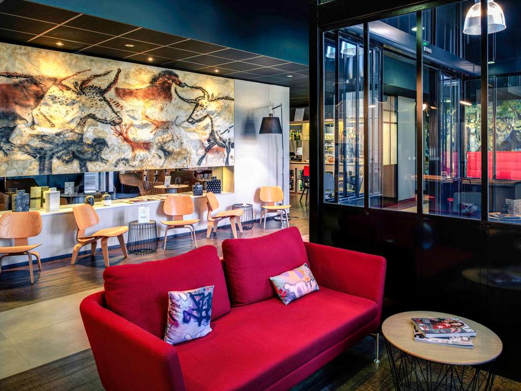 Mercure Périgueux Centre Historique, dog-friendly hotel in Dordogne and the Lot