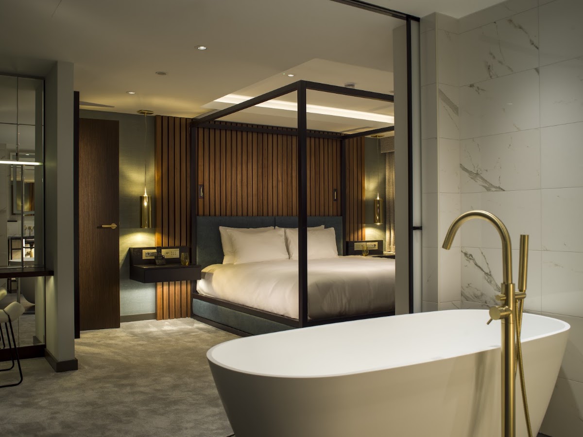 Middle Eight, dog-friendly hotel in London