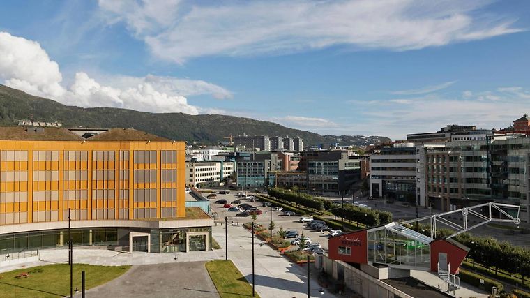 Moxy Bergen, dog-friendly hotel in Bergen