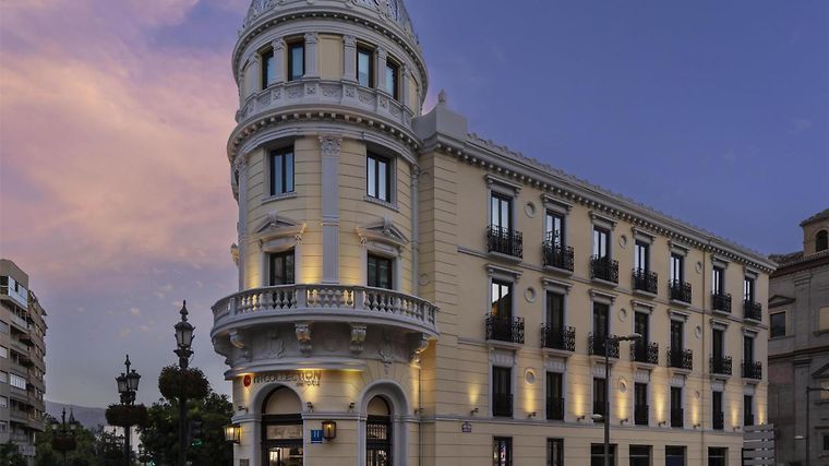 NH Collection Granada Victoria, dog-friendly hotel in Granada and Cordoba