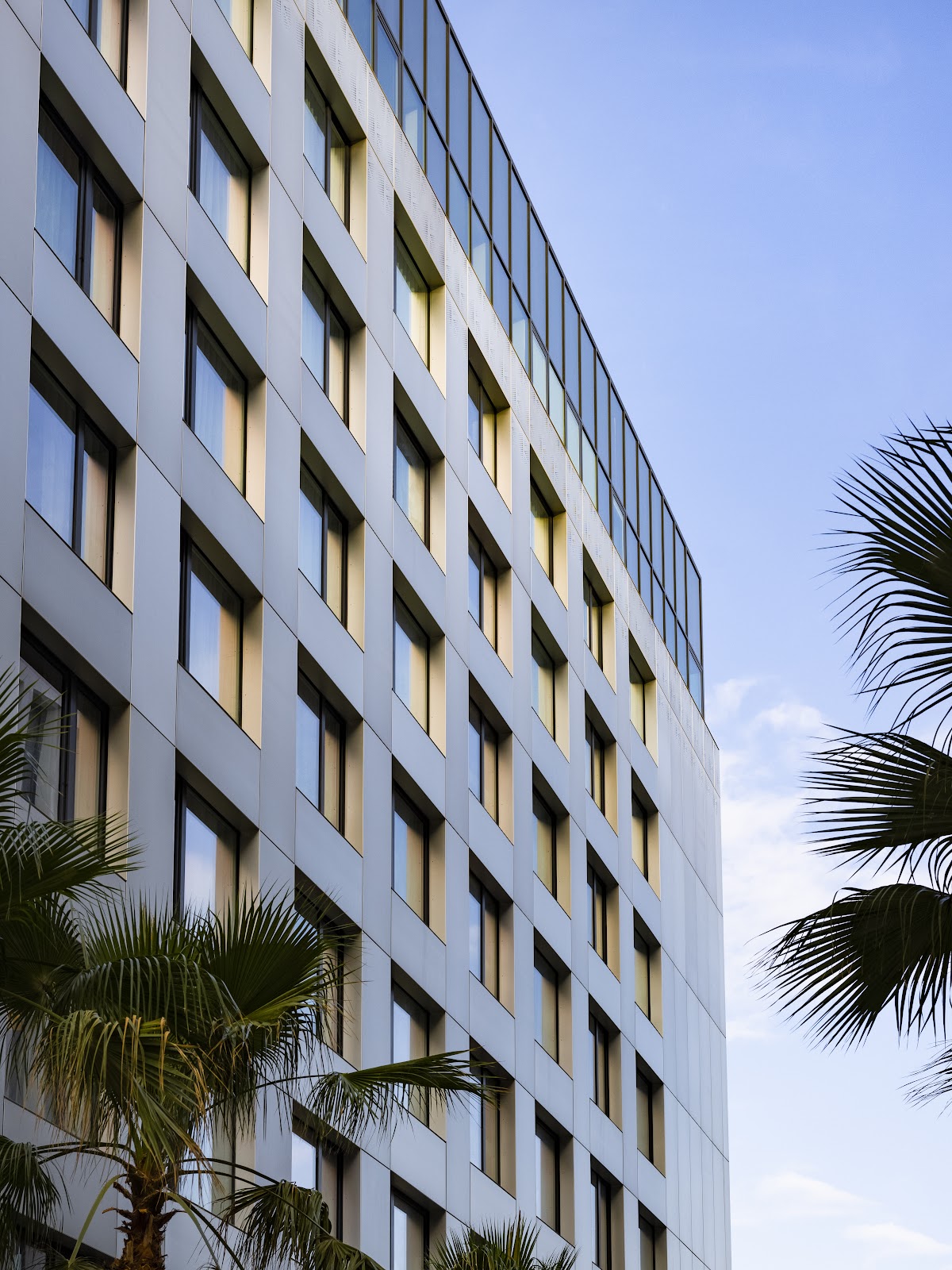 OKKO Hotels Nice Aéroport, dog-friendly hotel in Nice