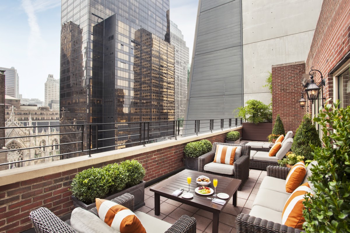 Omni Berkshire Place, dog-friendly hotel in New York