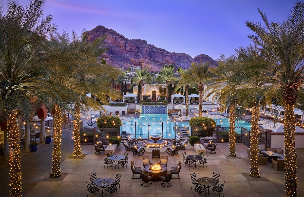 Omni Scottsdale Resort & Spa at Montelucia, dog-friendly hotel in Scottsdale