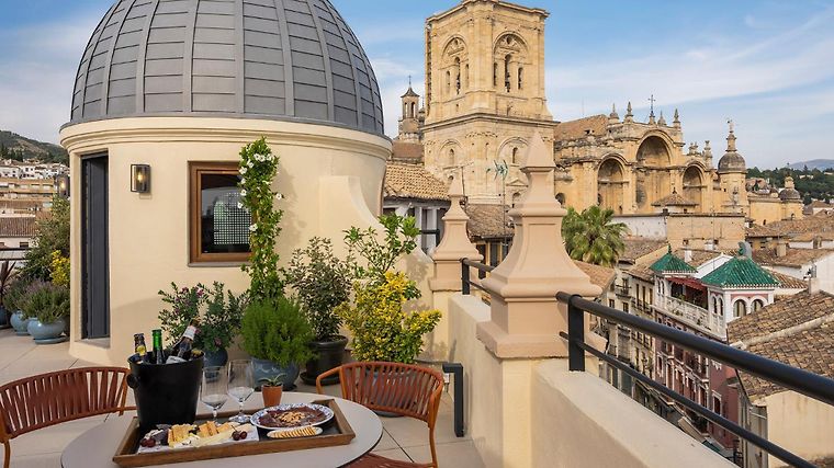Seda Residences, dog-friendly hotel in Granada and Cordoba