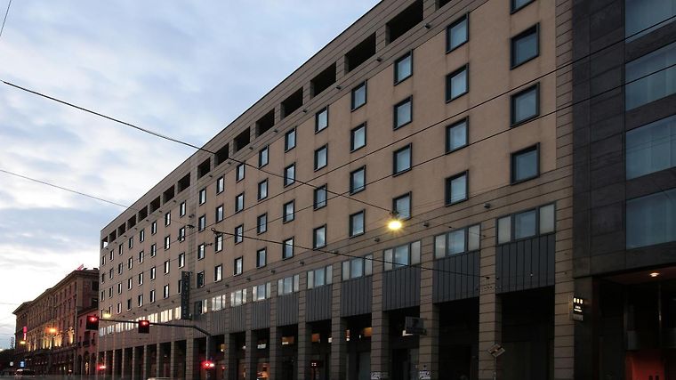 Starhotels Excelsior, dog-friendly hotel in Bologna