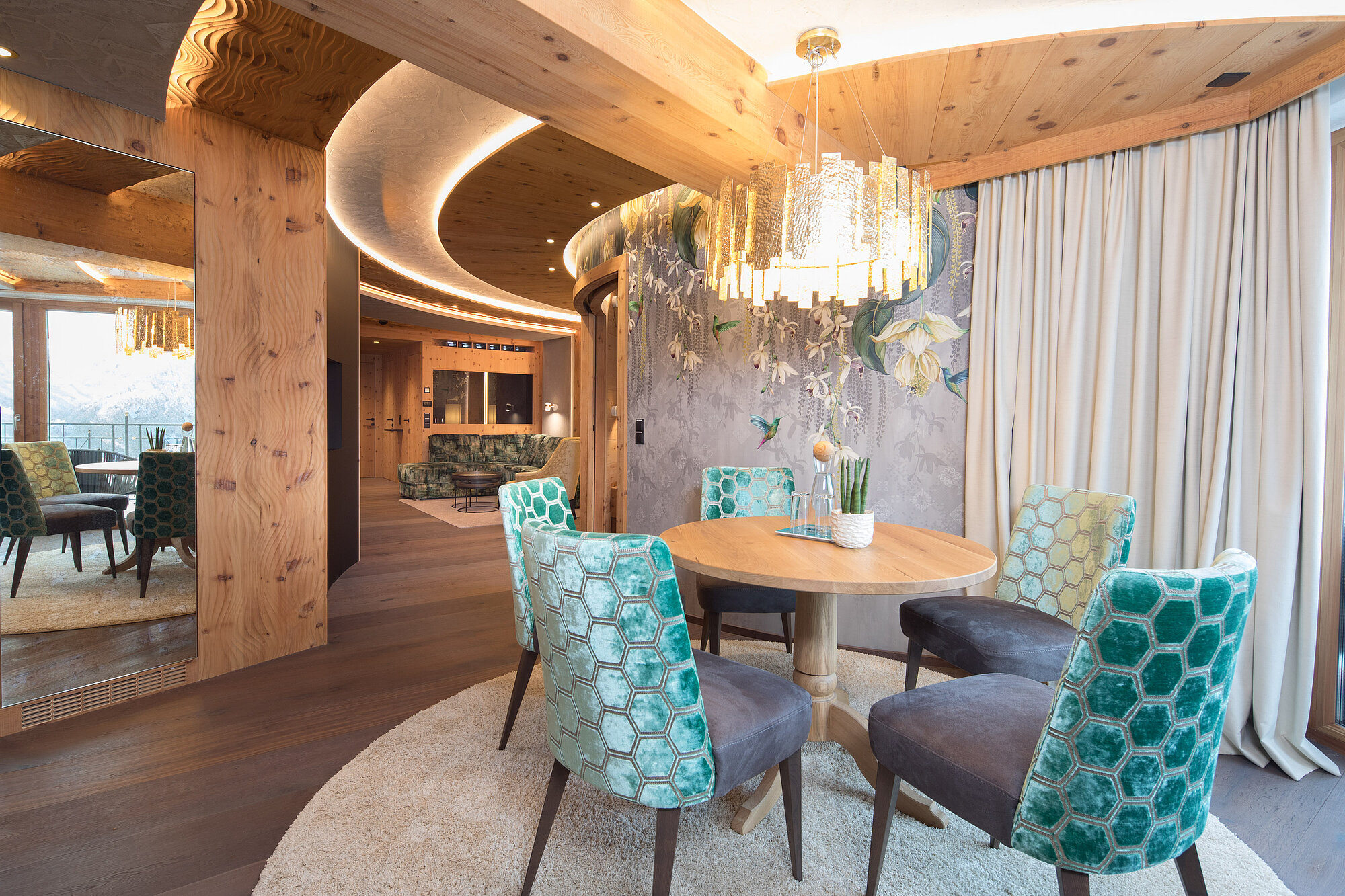 STOCK resort, dog-friendly hotel in Tyrol Valleys