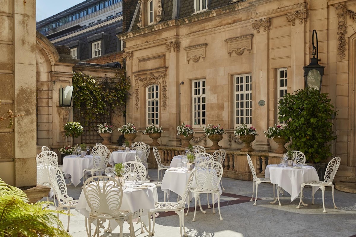The Chesterfield Mayfair, dog-friendly hotel in London
