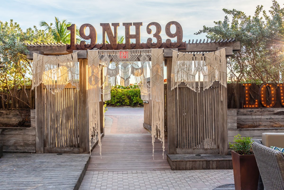 The National Hotel Miami Beach, dog-friendly hotel in Miami Beach