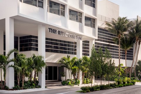 The Ritz-Carlton South Beach, dog-friendly hotel in Miami Beach
